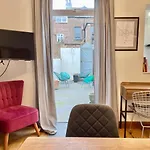 Dom wakacyjny Harley's House *