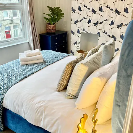 Harley's House Holiday home York